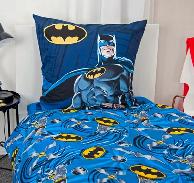 Produktbild von Batman Bettwäsche DC Comics, 80x80 + 135x200cm, 100% Baumwolle mit Reißverschluss