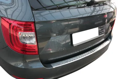 Für Skoda Superb II Kombi 3T ab 2010-2015 LADEKANTENSCHUTZ Edelstahl V2A Schutz in der Farbe von Recambo e.K.