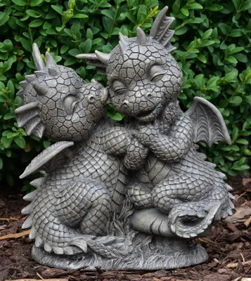 Produktbild von Gartenfigur Gartendrache - Modell First Love - Fantasy Figur Deko Drache süß