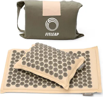 Produktbild von Fitleap Akupressurmatte-Set mit Kissen + Tasche, Massage-Matte zur wohltuenden Entspannung und Stimulation, Akupunktur-Matte zur Schmerzlinderung, Natur/Gold