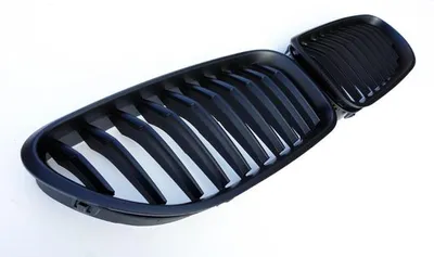 PREMIUM Kühlergrill Sport Grill Gitter Schwarz Matt für BMW F06 F12 F13 – Produktansicht
