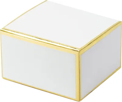 Produktbild von 10 kleine, weiße Geschenkboxen mit goldfarbenem Rand aus Papier