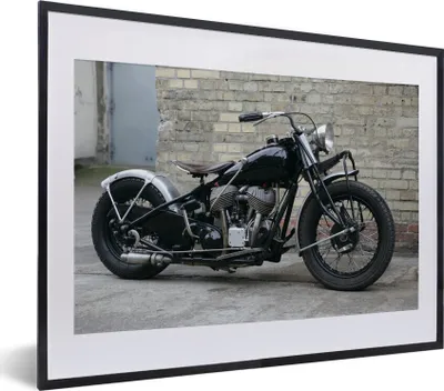 Produktbild von MuchoWow® MuchoWow® Gerahmtes Poster Seitenansicht eines antiken Motorrads 40x30 cm - Poster mit zchwarzem Bilderrahmen - Bilderrahmen - Poster im Rahmen