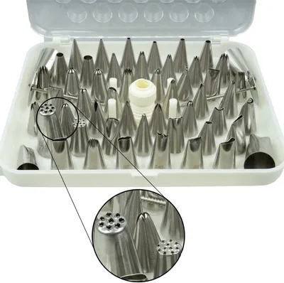 Produktbild von 52 TLG Spritztüllen Edelstahl Garniertülle Tüllen Blumennagel Set Torte Deko by RIVENBERT