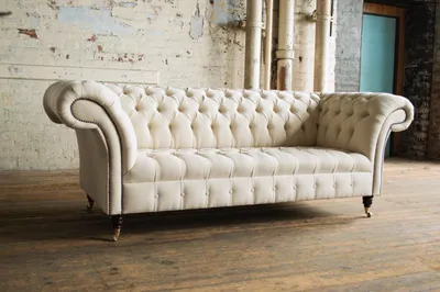 Zdjęcie produktu dla Beżowa sofa Chesterfield, obita tkaniną. Sofa, kanapa, meble wypoczynkowe, tapicerowane