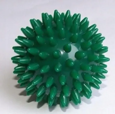 Produktbild von Halcamp Rehabilitationsball mit Noppen Grün 7 cm