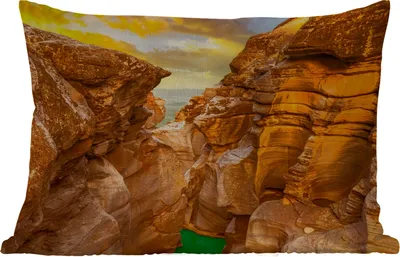 Produktbild von MuchoWow® Outdoor Kissen - Felsen - Meer - Sonnenuntergang - Natur - Wasser - 60x40 cm - Wetterfest - Lounge Kissen - Zierkissen - Kissen für Innenräume