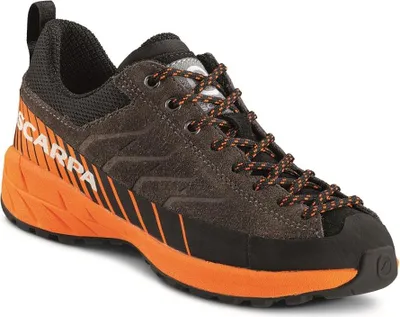 Trailrunning-Schuh "Mescalito Lace Kid" von Scarpa in Schwarz und Orange mit Schnürung.