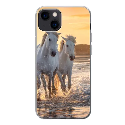 Produktbild von MuchoWow® Handyhülle Schutzhülle Hülle für iPhone 13 Pferde - Wasser - Strand - Tiere Silikon Softcase Handy Hülle - Karteninhaber