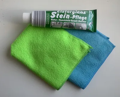 Produktbild von Elsterglanz Steinpflege Marmor Naturstein Spezialreiniger 150 ml und 2 Microfasertücher