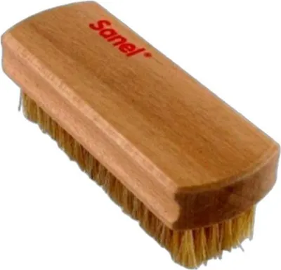 Obrázek produktu pro SANEL lesklý kartáč na boty z přírodního vlákna