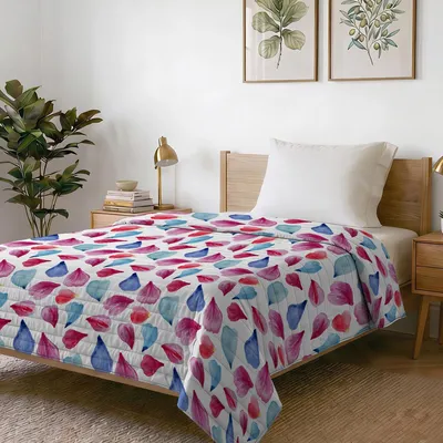 Image de Couette d'été imprimée "FANTASY", disponible en plusieurs couleurs