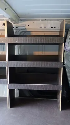 Produktbild von NFZ-Ausbau.de Fahrzeugregal, 850x1150x350 mm, 12mm wasserfeste Siebdruckplatten, braun, 25kg Tragkraft pro Regalboden, Sechseckmuster, Bausatz, passend für Kleintransporter wie: Citroen, Dacia, Fiat, Ford, Hyundai, Maxus, Mercedes, Nissan, Opel, Peugeot, Renault, Toyota, VW