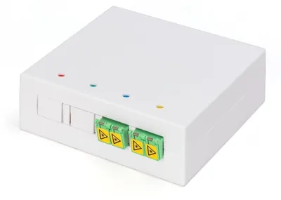 Produktbild von DIGITUS FTTH Gehäuse mit 2 x LC/APC DX Kupplung mit Shutter