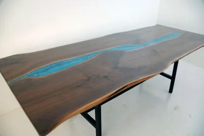 Produktbild von echtes holz wasserfall tisch epoxid harz esstisch epoxy tische massive möbel
