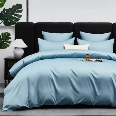 Produktbild von Bettwäsche Set 200x220 cm Mako Satin Baumwolle Hellblau 3-teilig mit Reißverschluss