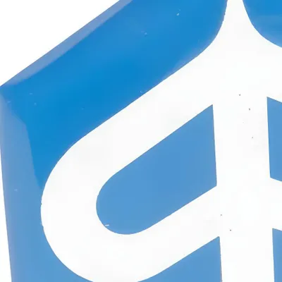 Immagine prodotto di Emblema " Piaggio " per incollaggio esagonale 32mm liscio per cascata per Piaggio Free, NRG, NTT, Sfera, SKR, Zip