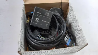 Produktbild von Original DACIA Logan Sandero II Anhängerkupplung Elektrosatz 13-pol 8201679441
