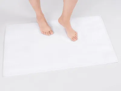 Immagine prodotto di Tappetino - 51 x 86 cm - 100% cotone - Antiscivolo - Lavabile in lavatrice - Bianco