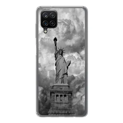 Produktbild von MuchoWow® Handyhülle Schutzhülle Hülle für Samsung Galaxy A12 Freiheitsstatue in New York an einem bewölkten Tag in schwarz-weiß Silikon Softcase Handy Hülle - Bild