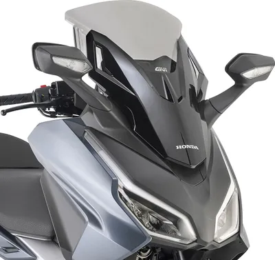 Produktbild von GIVI Austauschbare Rauch-Windschutzscheibe mit dem Original