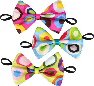 Produktbild von com-four® 3x bunte Clown-Fliegen für Karneval, Fasching, Halloween, vorgebunden mit Gummiband [Farbauswahl variiert]