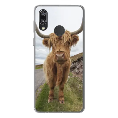 Produktbild von MuchoWow® Handyhülle Schutzhülle Hülle für Huawei P20 Lite (2020) Schottischer Highlander - Hörner - Berg Silikon Softcase Handy Hülle - Kartenhalter