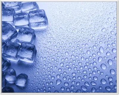 Produktbild von Wallario Wandbild Eiswürfel, Größe: 40,30 x 50,30 cm, Poster mit weißem Aluminiumrahmen
