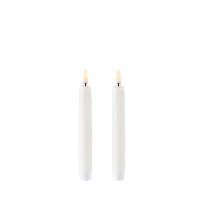 Productafbeelding van UYUNI Verlichting LED-kaarsen, model "Taper", set van 2, afmetingen 2,3 x 15 cm, kleur wit