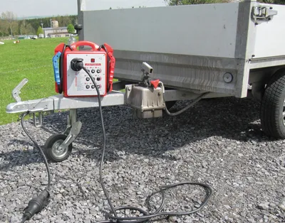 Produktbild von Kunzer AKKU-Start tragbar 12V 2250/800A mit Trailer-Tester ASTT12/800