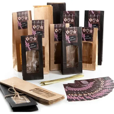 Produktbild von 20 Weihnachtstüten zum Befüllen braun + schwarz & Aufkleber FROHE WEIHNACHTEN