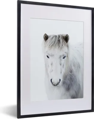 Produktbild von MuchoWow® MuchoWow® Gerahmtes Poster Pferd - Schnee - Weiß 30x40 cm - Poster mit zchwarzem Bilderrahmen - Wandposter Schlafzimmer