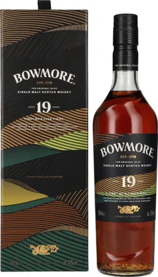 Produktbild von Bowmore 19 Years Old Pinot Noir Cask Finish Islay Single Malt 43% Vol. 0,7l in Geschenkbox