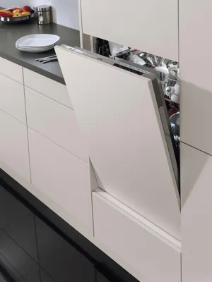 Produktbild von AEG FSE76738P, Voll integriert, Standardgröße (60 cm), LED, 1,6 m, 4 Korb/Körbe, Zusammenklappbar