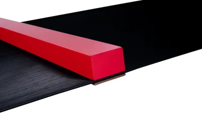 Obrázok produktu pre Longfield Abwurflinie Oche Holz 60cm, Rot