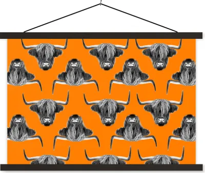 Produktbild von MuchoWow® Textilposter Schottisches Hochlandrind - Muster - Orange 120x80 cm mit schwarzem Rahmen - Wanddeko
