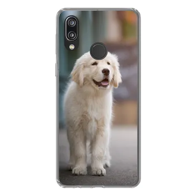 Produktbild von MuchoWow® Handyhülle Schutzhülle Hülle für Huawei P20 Lite (2020) Ein Golden Retriever Welpe läuft auf dem Bürgersteig Silikon Softcase Handy Hülle - Kartenhalter