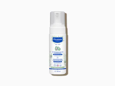 Obrázek produktu pro Mustela Pěnový Šampon pro Kojence 150 ml, Jemná péče o dětské vlasy. Šetrně čistí a hydratuje, hypoalergenní a bez parabenů.
