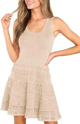 Imagen del producto de Pantalones vaqueros de mujer de la marca Damen, de cintura alta, con perneras acampanadas (tipo "flare"), ideales para uso casual y diario