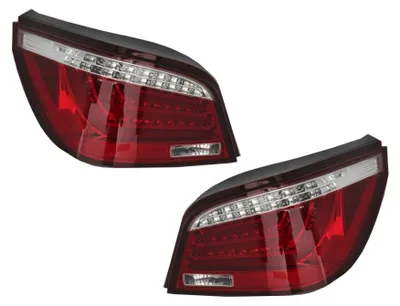 Obrázek produktu pro LED světelná lišta se zadními světly pro BMW řady 5 E60 (04/2003–03/2007), červená a bílá.