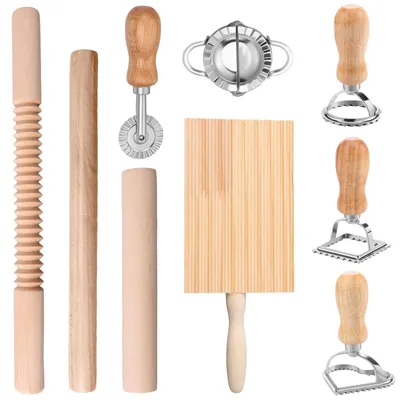 Produktbild von 9-teiliges Pasta Maker Set mit Ravioli-Stempeln und Zubehör