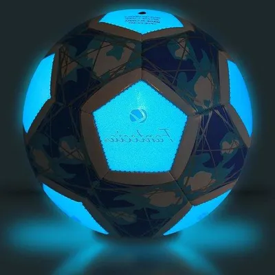 Produktbild von Famanu Fußball fluoreszierend - Größe 5 für Training und Spiele