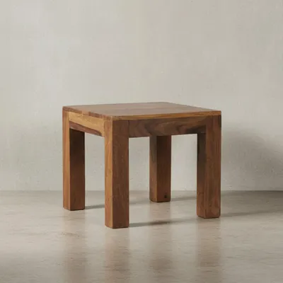 Produktbild von Massivholz-Tisch "Nako": Handgefertigt, 45x40x45 cm, Sheeshamholz, 50kg Belastbarkeit. Braun, 45x45x40 cm | Kadima Design
