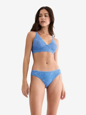 Produktbild von Triumph Women's Amourette Charm T Brazilian01 Briefs, Ciel, 42