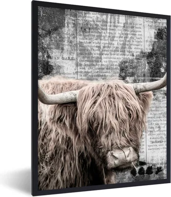 Produktbild von MuchoWow® Gerahmtes Poster Schottischer Highlander - Retro - Buch 60x80 cm - Poster mit Schwarzem Bilderrahmen Wandposter Rahmen Foto Bilder - Premium - Wanddeko Wohnzimmer