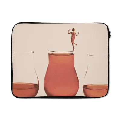 Produktbild von MuchoWow® Laptop Hülle 15 Zoll Frau - Wein - Jahrgang Laptoptasche - Laptoptasche - Sleeve - Rundum-Schutz