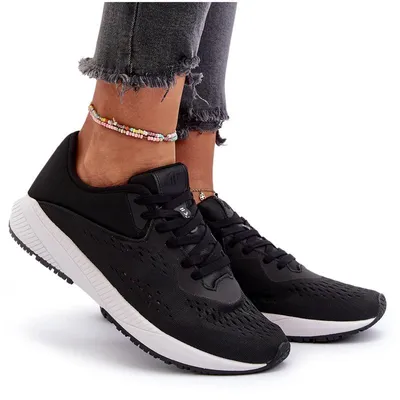 Immagine prodotto di Scarpe sportive da donna 4F, modello 4FRSS24FSPOF056, colore nero, taglia 40