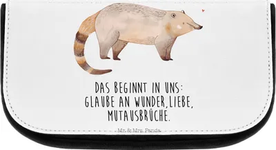 Produktbild von Mr. & Mrs. Panda kosmetiktäschchen Nasenbaer - Weiß - Geschenk, kulturtäschchen, Kulturbeutel, Rüsselbär, Organizer, Kosmetiktasche, Lustige Sprüche, Nasenbär, Nasenbären