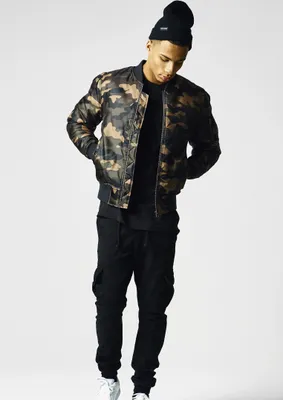 Produktbild von Urban Classics Basic Camo Bomberjacke Mehrfarbig S Mann Mehrfarbig S
