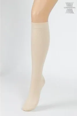 Immagine prodotto di Compressana Twist Knee Trim 46-48 Taglia 6 vaniglia 2 pz